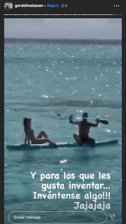 Geraldine Bazán en la playa