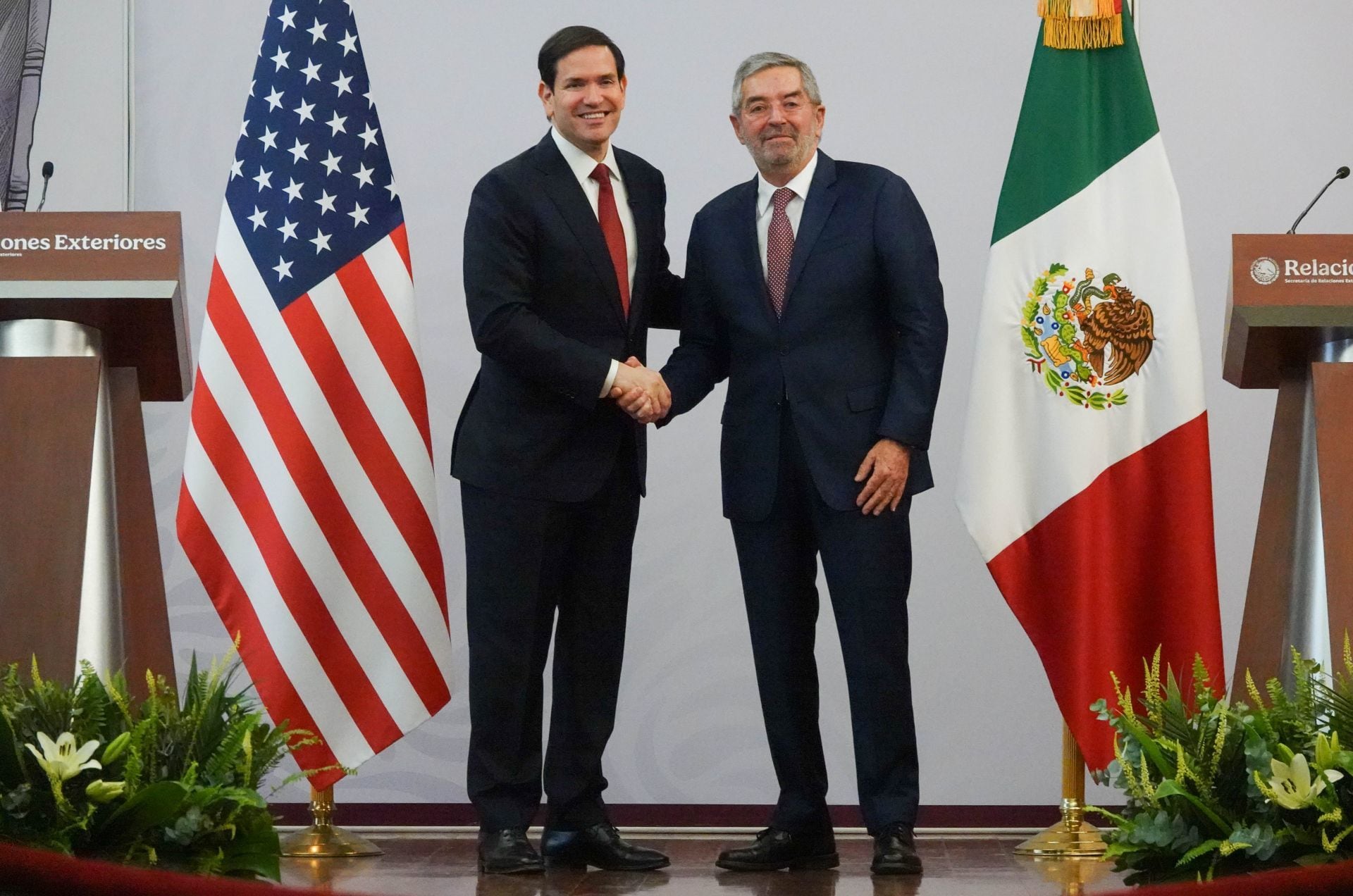 Juan Ramón de la Fuente, secretario de Relaciones Exteriores, y Marco Rubio, secretario de Estado de los Estados Unidos
