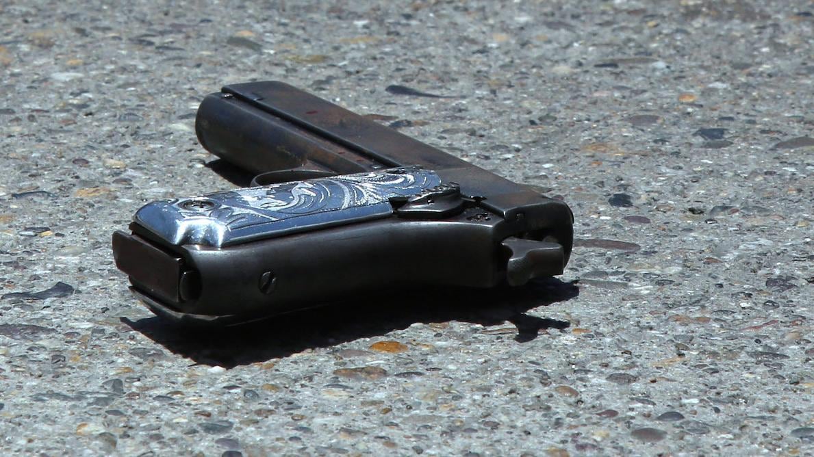 Pistola