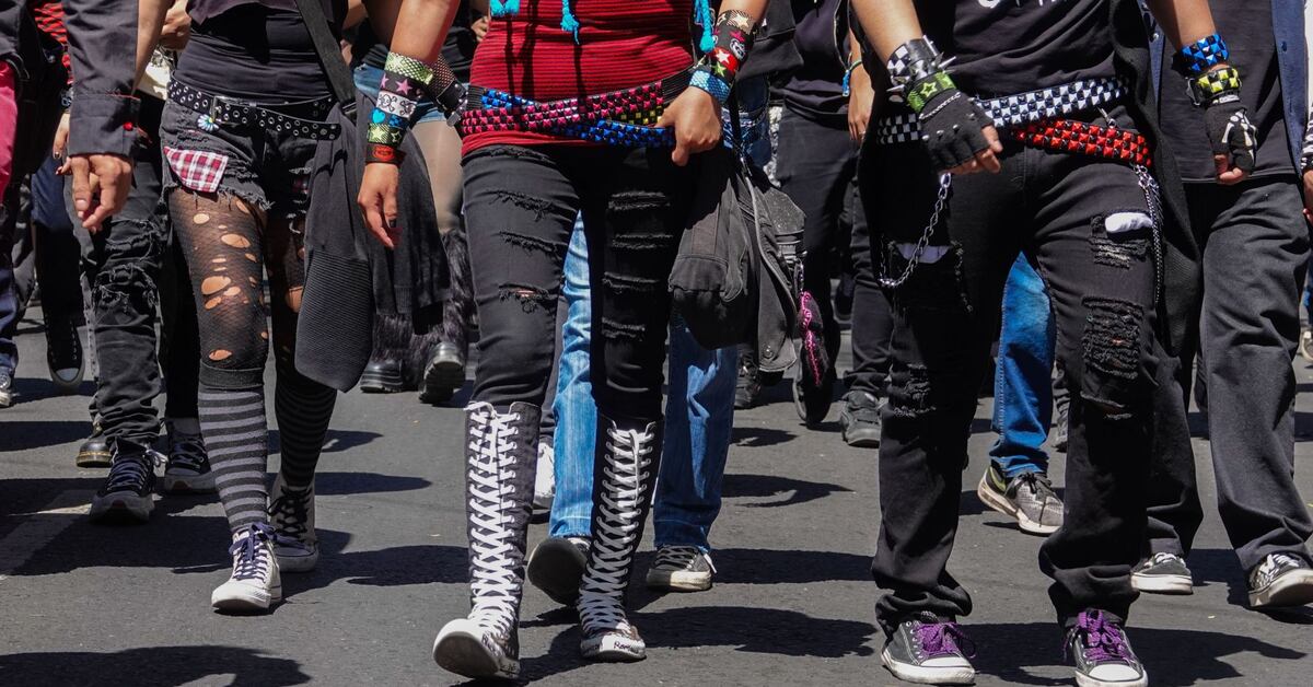 Asistente a Marcha Emo narra cómo vivió la pelea contra los punks en la ...