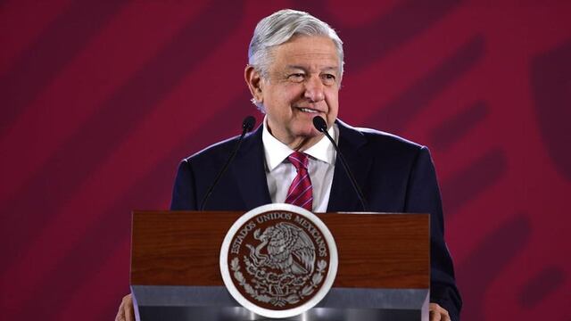 AMLO espera la opinión de su gabinete para la ley