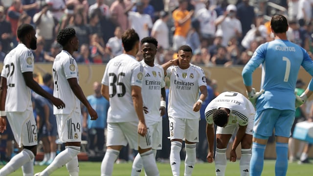 Bombazo en España: Dos estrellas del Real Madrid podrían salir tras no renovar contrato.