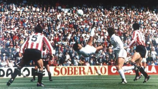 Hugo Sánchez agranda su leyenda con las segunda mejor chilena de la historia en la Liga española