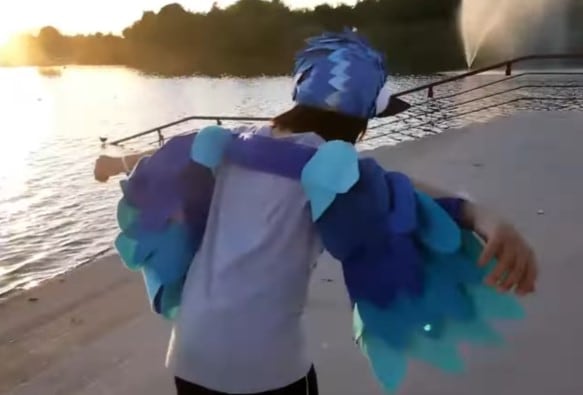 Disfraz de guacamaya azul para primavera