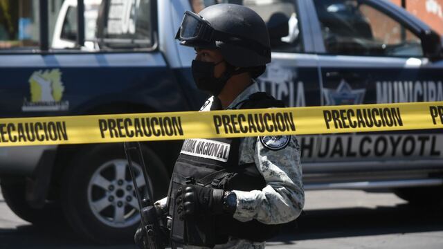 Encuentran 2 cuerpos con mensaje del crimen organizado en SLP
