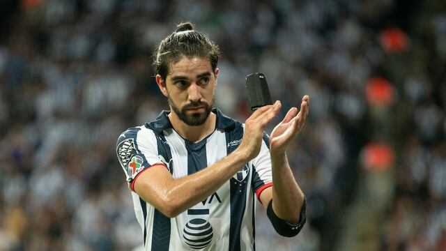 Pizarro durante un partido de Rayados