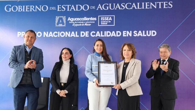 Entregan premio al Laboratorio Estatal de Salud Pública de Aguascalientes