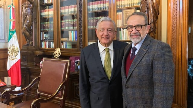 El especialista aceptó la invitación de AMLO.