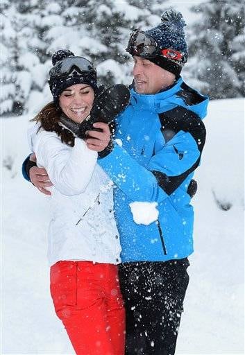 Vacaciones en Los Alpes: Duques de Cambridge disfrutan de la nieve con sus pequeños