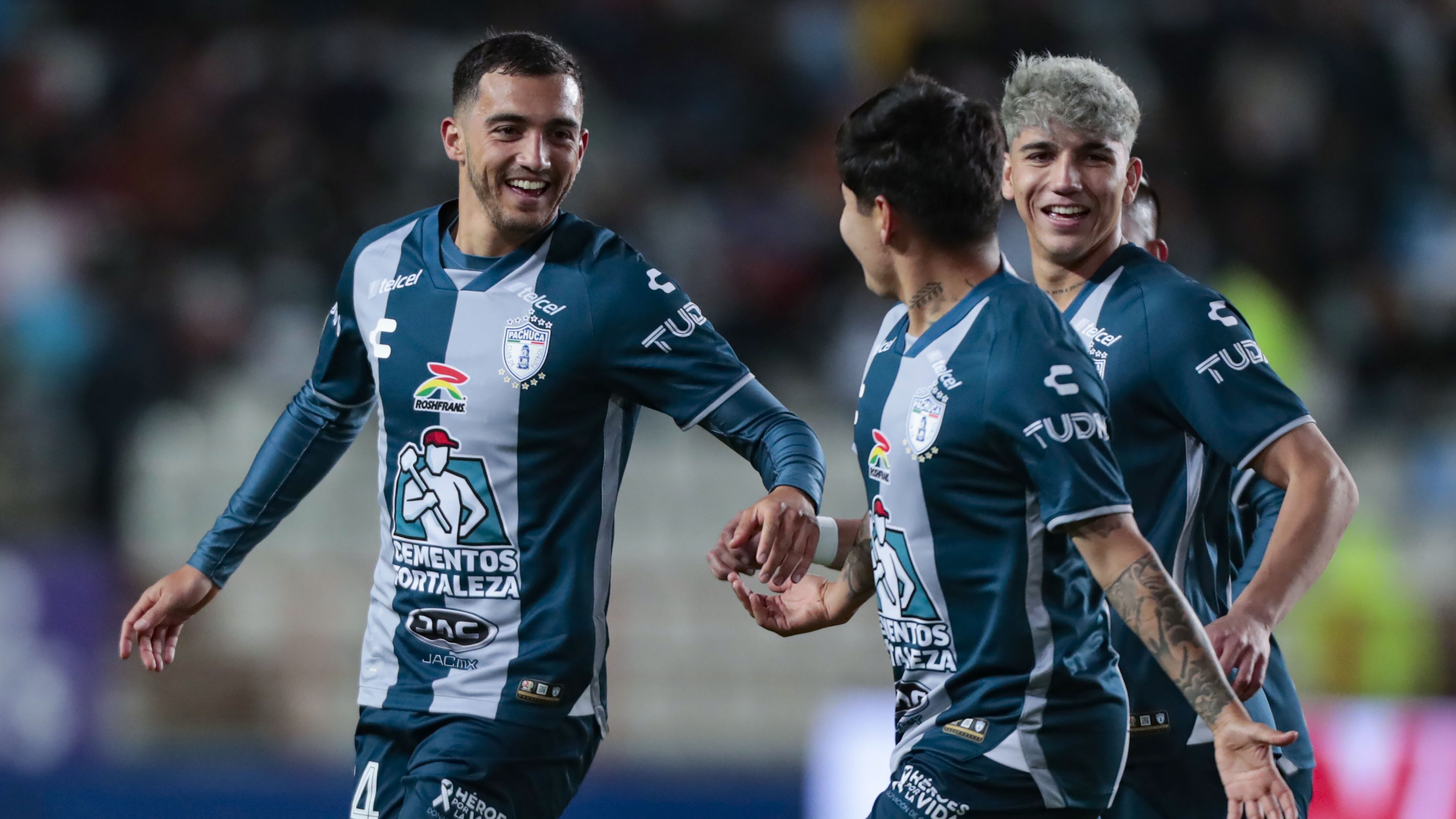 El CF Pachuca aplastó al Club Puebla en su debut en el Clausura 2023.