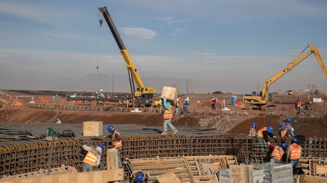 "No es posible consulta popular sobre construcción del aeropuerto"