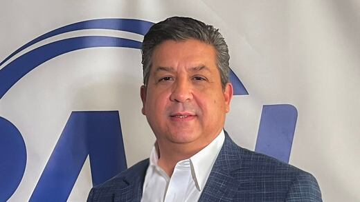 Francisco García Cabeza de Vaca asume cargo y renueva su compromiso con el PAN