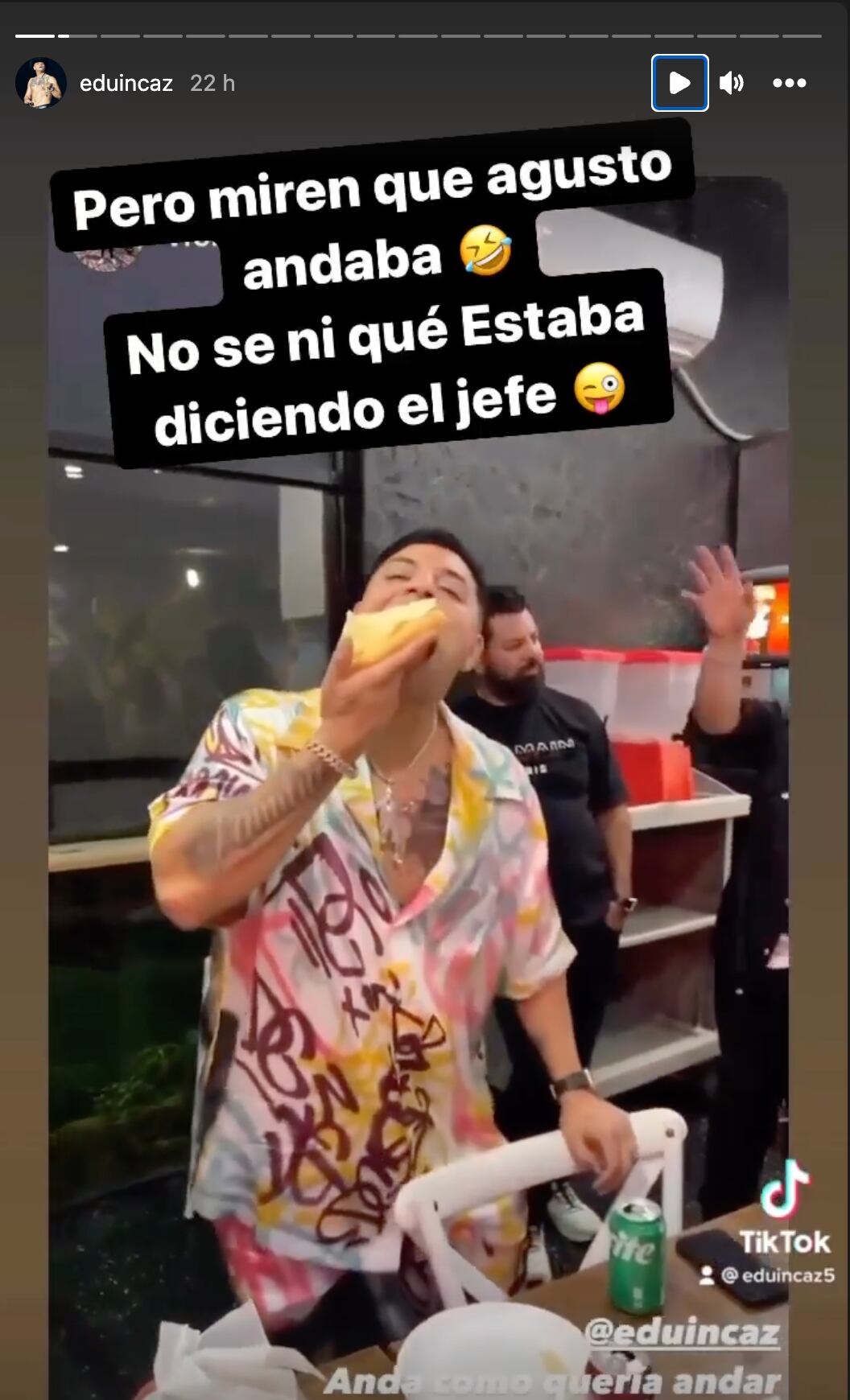 Eduin Caz comparte un video ebrio