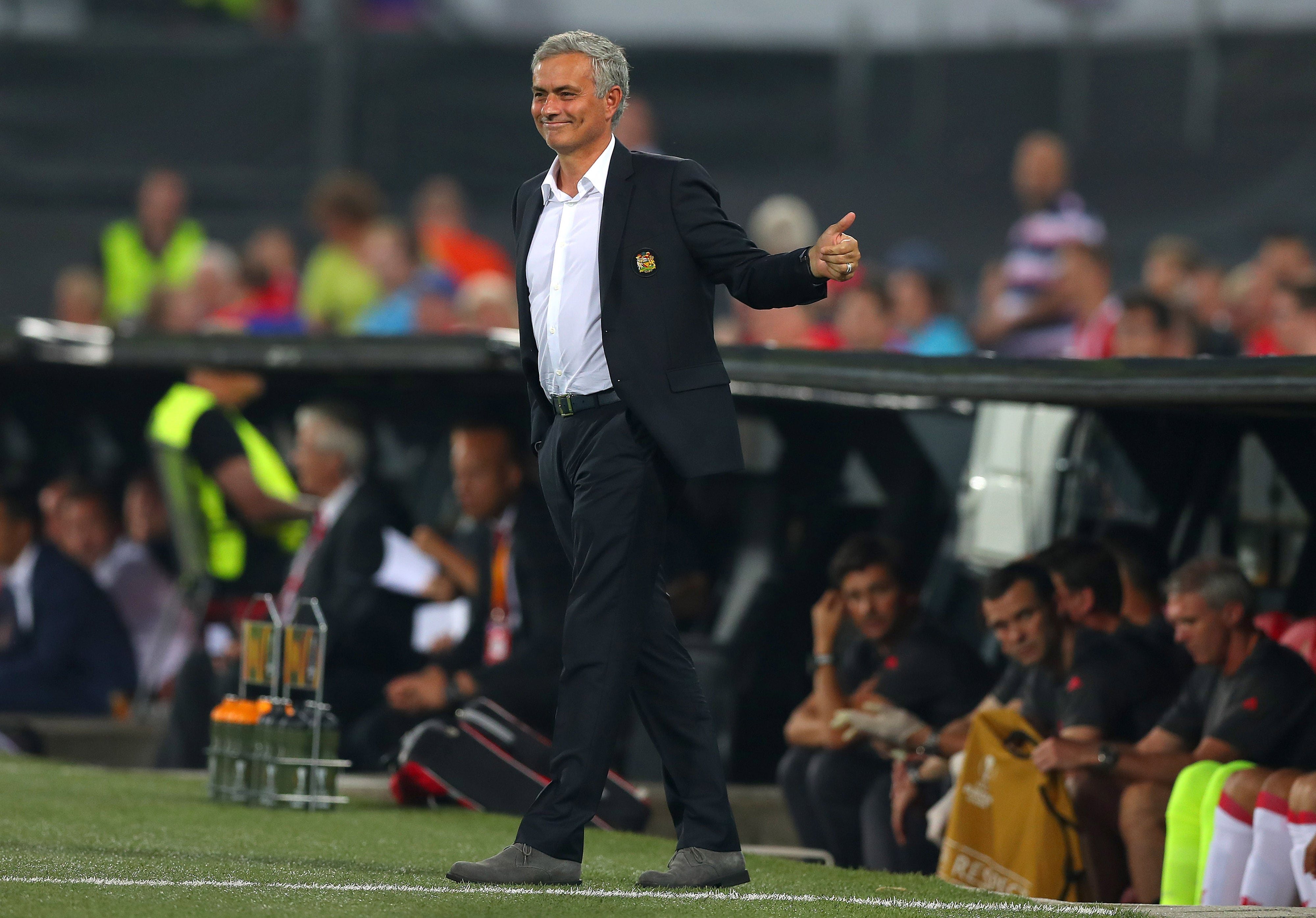 Real Madrid confirma a José Mourinho como su nuevo entrenador.