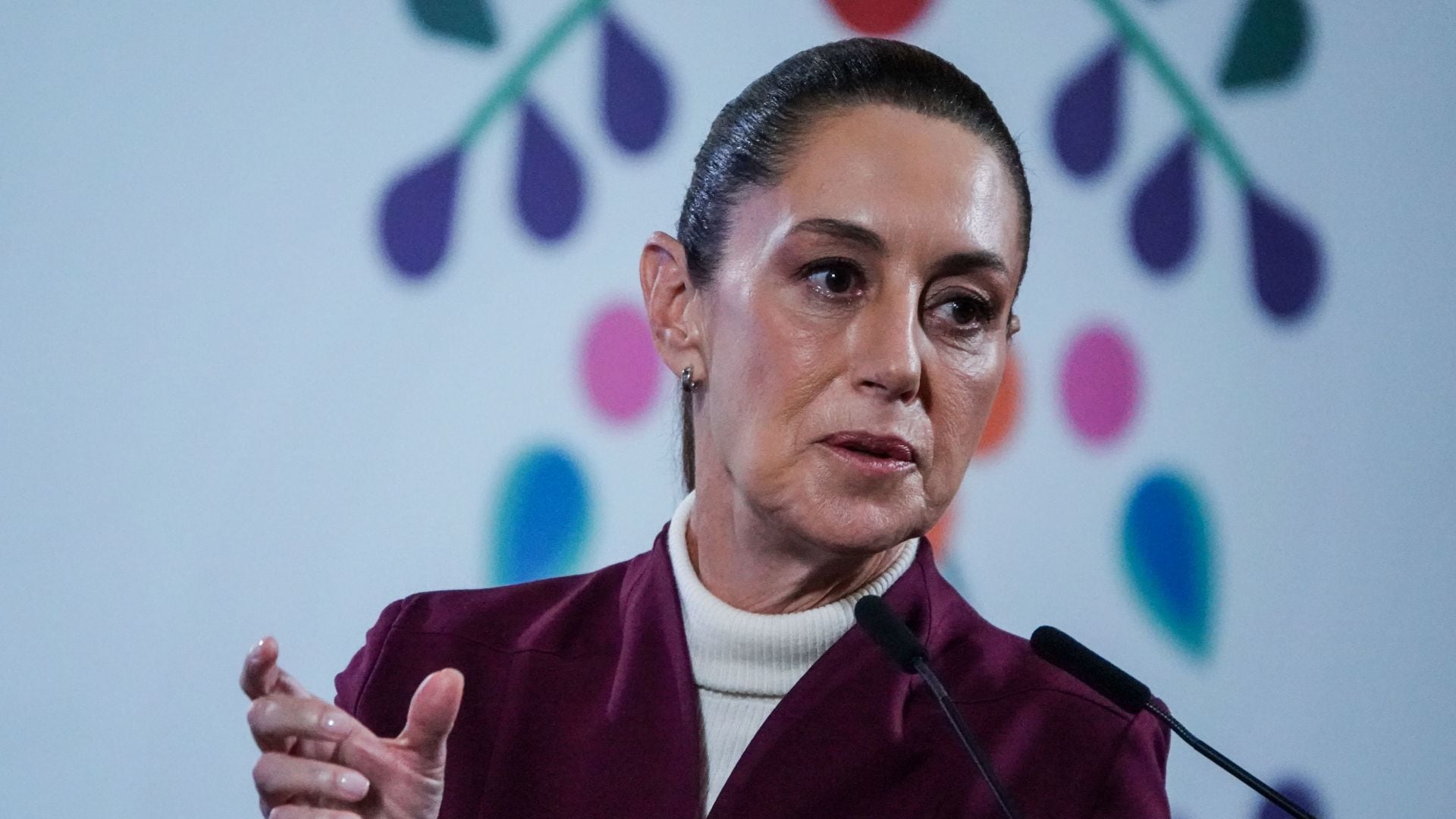 Guardia Nacional: Claudia Sheinbaum acusa “ignorancia” por críticas a reforma para que militares compitan por cargos públicos