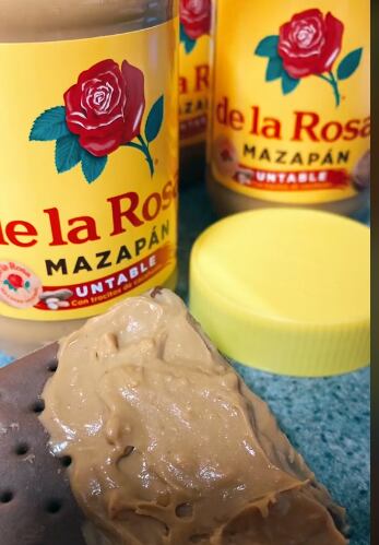 Mazapán untable De la Rosa
