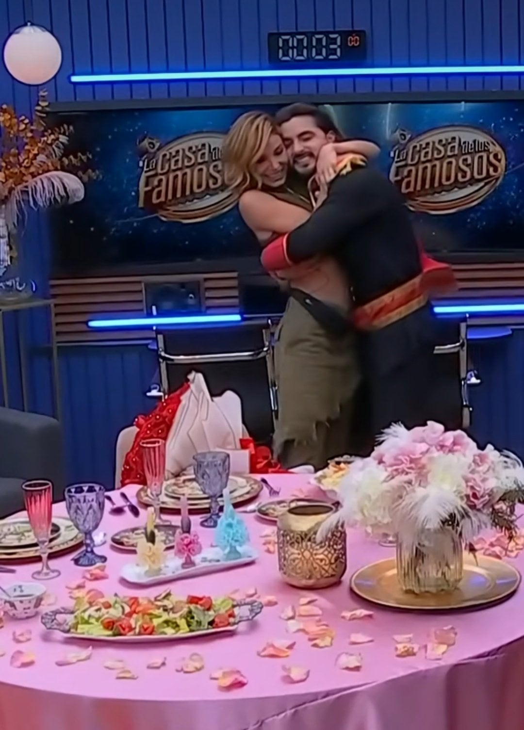 Aleska Génesis y Christian Estrada en La Casa de los Famosos 4