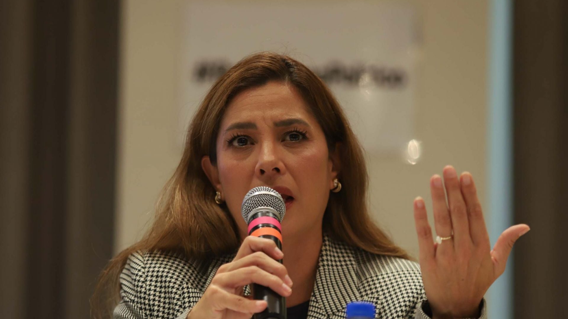 Verónica Ruffo volverá a visitar a Ernesto Ruffo y cuestiona su atención médica
