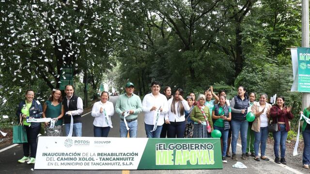 Ricardo Gallardo inauguró más obras en La Huasteca