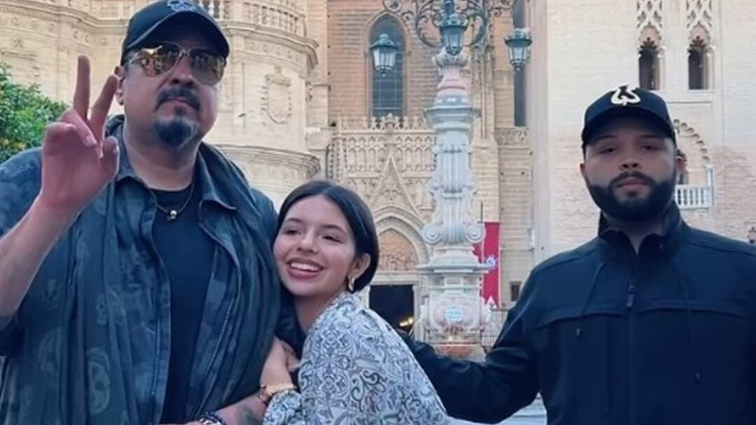 Pepe Aguilar, Ángela Aguilar y Leonardo Aguilar