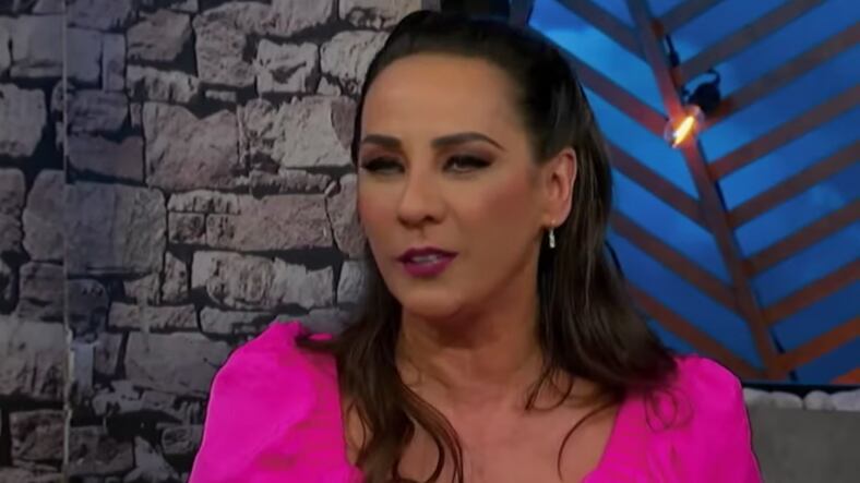 El novio de Consuelo Duval es 30 años menor que ella y Galilea Montijo se lo agradece