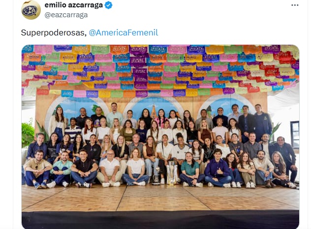 Emilio Azcárraga con el América Femenil