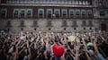 Visita de BTS a Palacio Nacional reunió a 50 mil ARMYs en el Zócalo CDMX