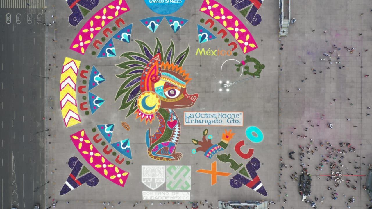 El Xoloitzcuintle: La inspiración de la Alfombra Monumental del Zócalo