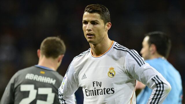 Para no perder impacto financiero, el futbolista deberá buscarse una novia del mismo tirón mediático de Irina. 