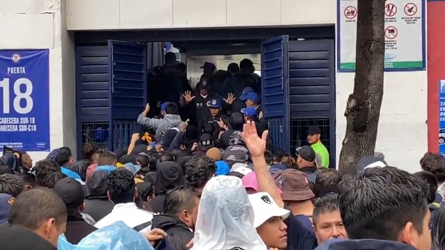 ¿Hubo portazo? Reportan caos para ingresar al América vs Pumas de la Liga MX