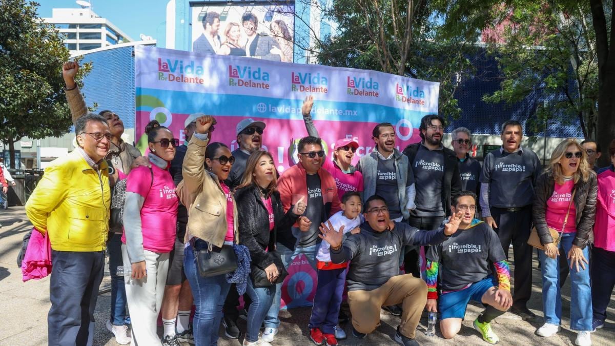 La Vida Por Delante se suma al paseo ciclista y ensalza la maternidad