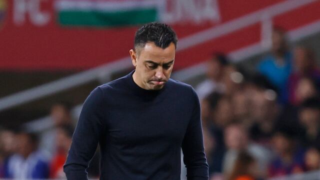 Xavi como DT del FC Barcelona.