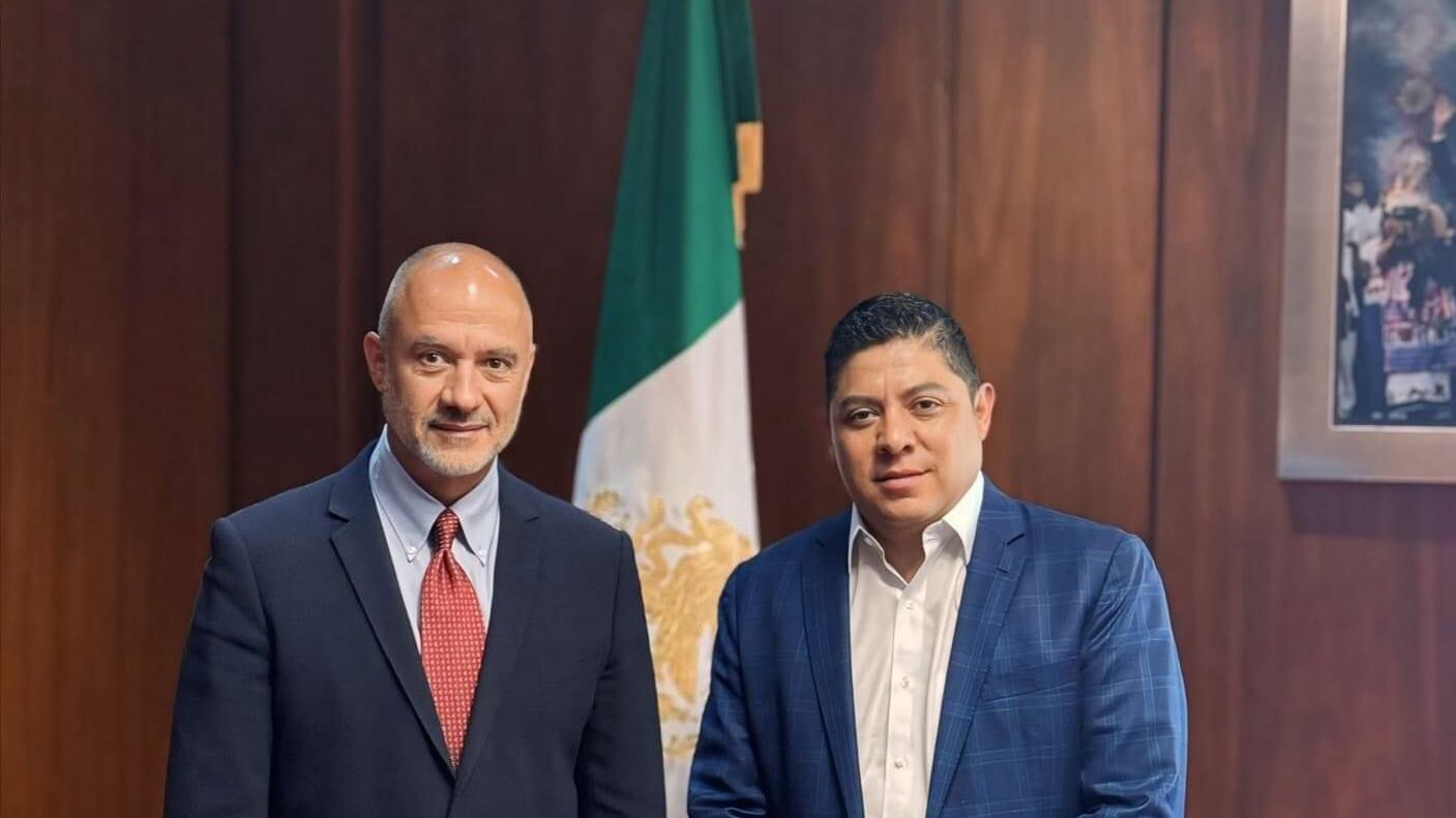 Ricardo Gallardo y Jesús Antonio Esteva Medina se reunieron por obras en San Luis Potosí