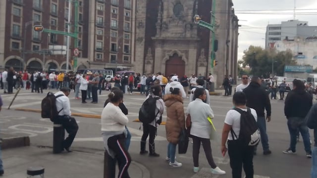 Bloqueo de comerciantes en Eje Central, CDMX