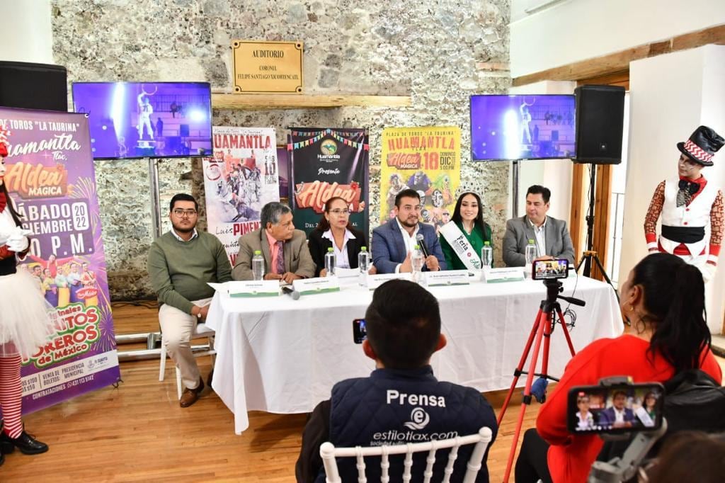 Salvador Santos invita en CDMX a la Aldea Mágica 2022 de Huamantla, Tlaxcala