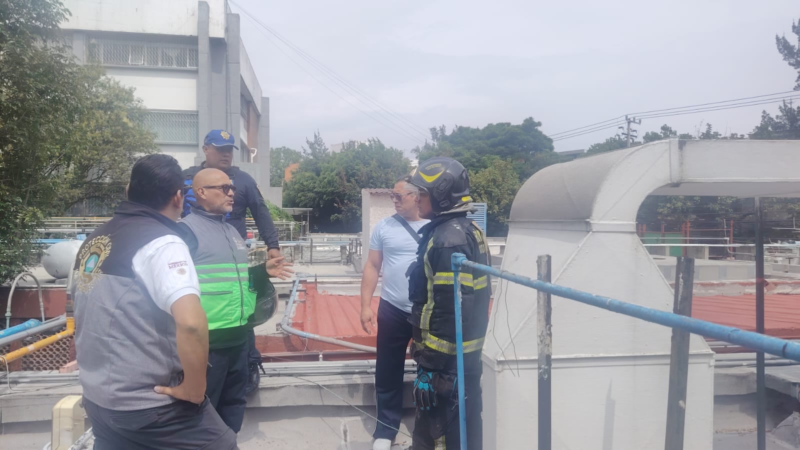 Autoridades atendieron reportes de olor a gas en Hospital Xoco