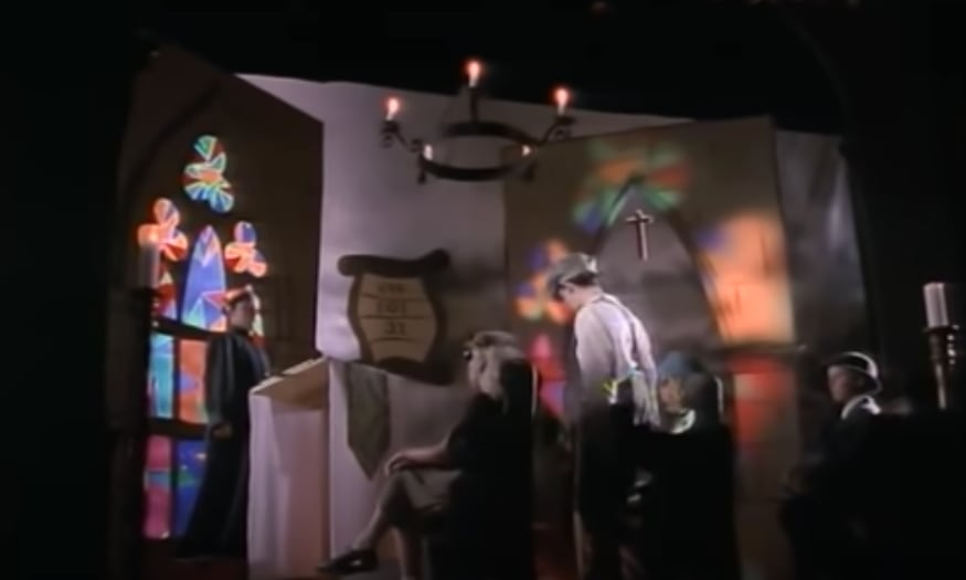 Video de canción "Mmm mmm mmm mmm" de Crash Test Dummies