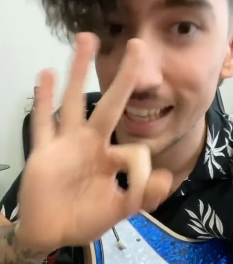 Corridos tumbados y la música emo tienen la misma base