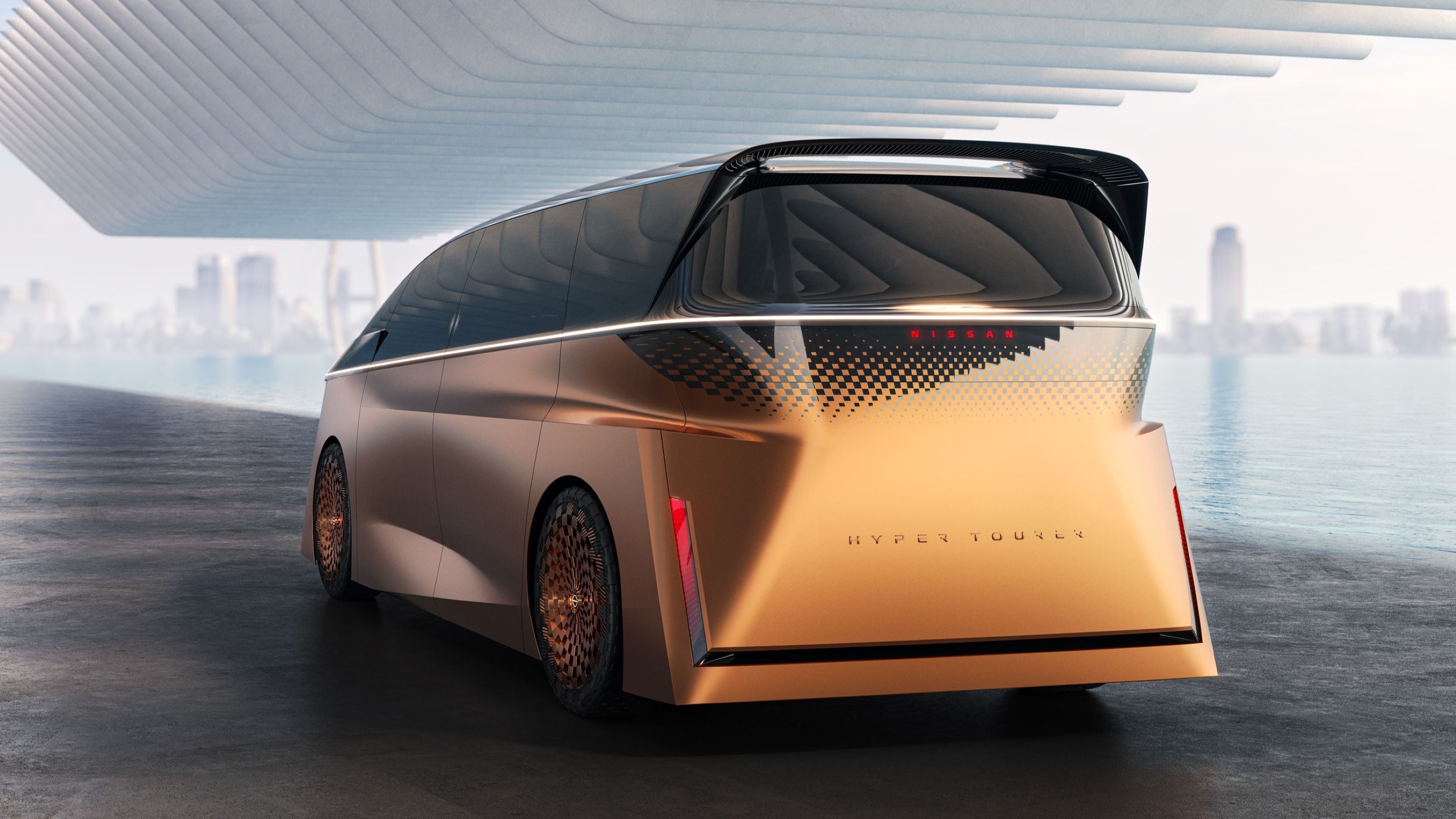 Nissan Hyper Tourer