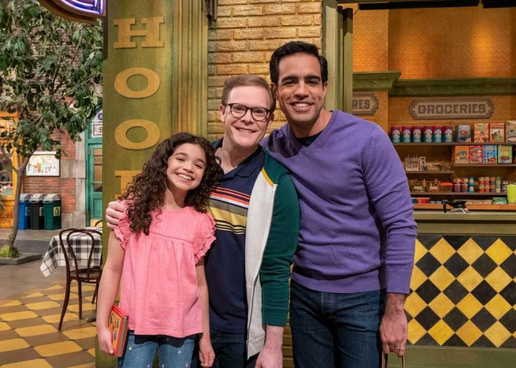 Familia homoparental en Plaza Sésamo