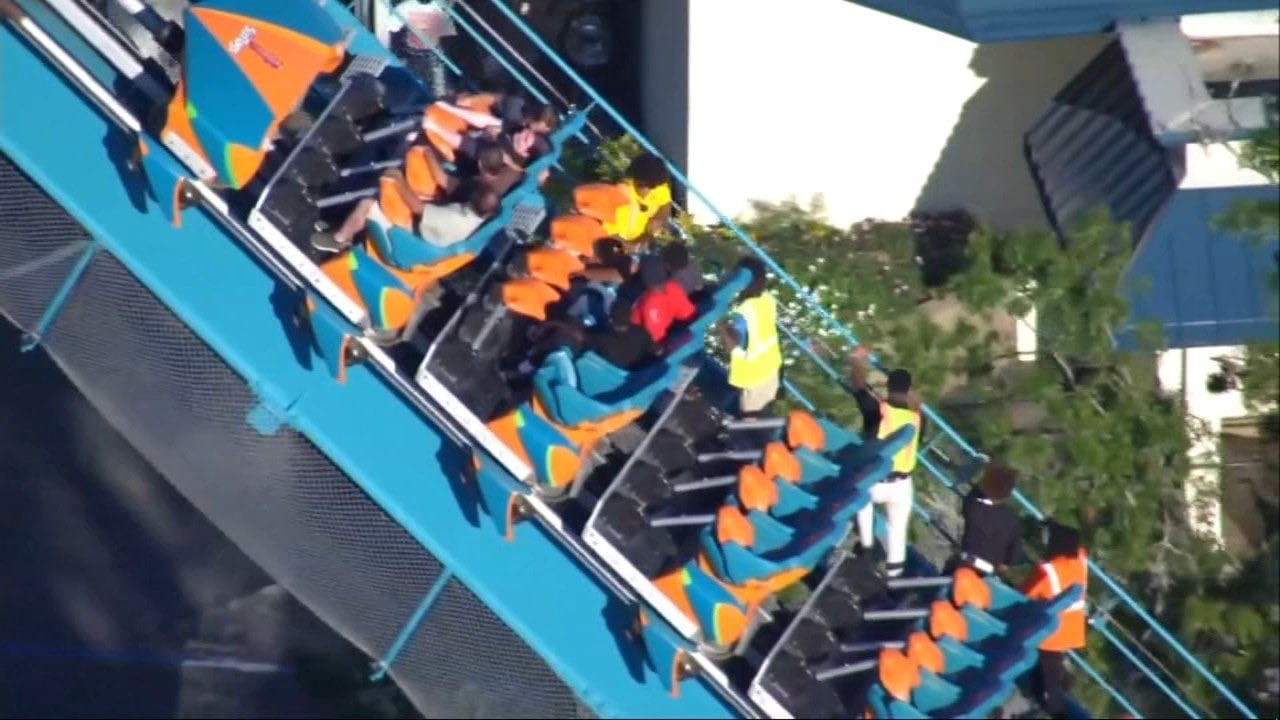 Tragedia en Six Flags de Georgia: muere un hombre tras caer de la montaña rusa