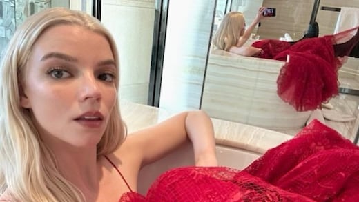 Anya Taylor-Joy tiene el corazón dividido por el Argentina vs Inglaterra del Mundial 2026