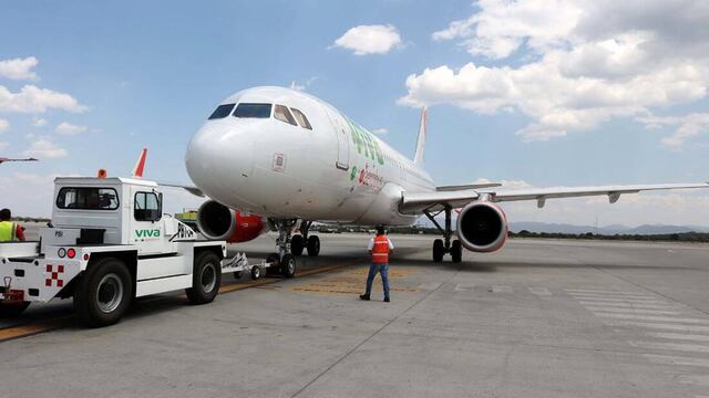 Avión de Viva Aerobus