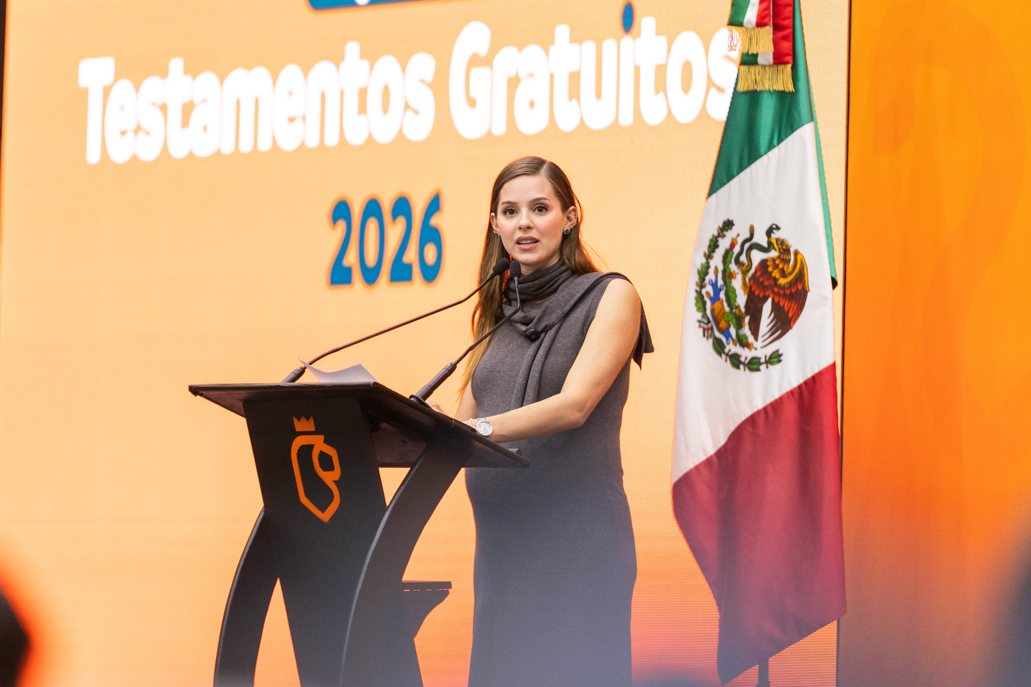Samuel García anuncia testamentos gratuitos también para octubre en NL