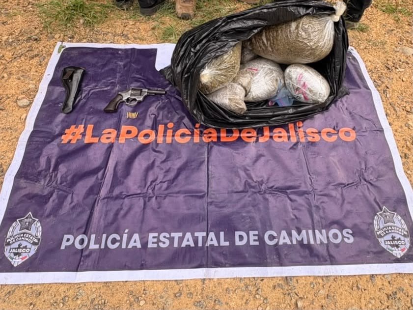 Talpa de Allende: cae presunto distribuidor con 7 kilos de marihuana y un arma