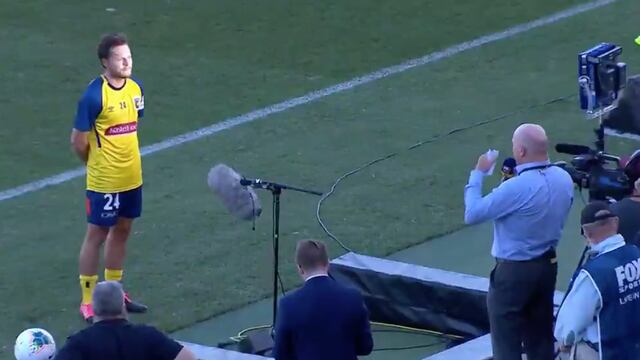 Así fue una entrevista en la liga de Australia