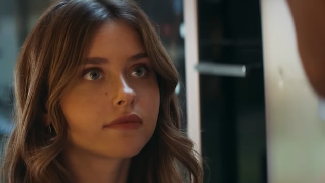 Escena de Culpa mía, película de Amazon Prime Video