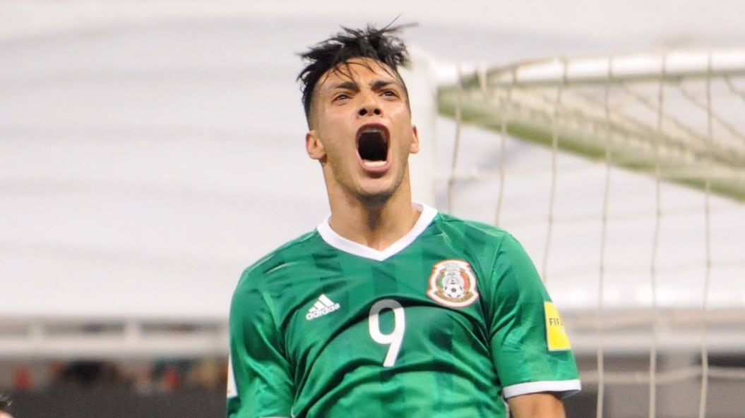 Raúl Jiménez con el Tricolor.