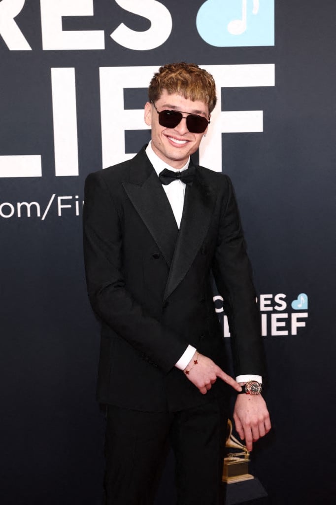 Peso Pluma en los Premios Grammy 2025.