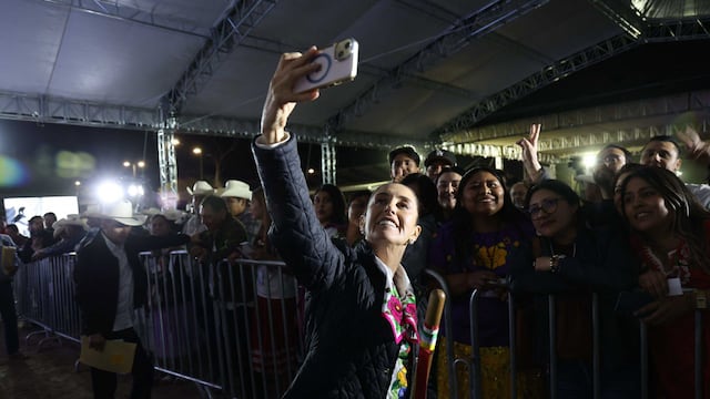 Claudia Sheinbaum, presidenta de México, encabezó la entrega de la Universidad del Pueblo Yaqui